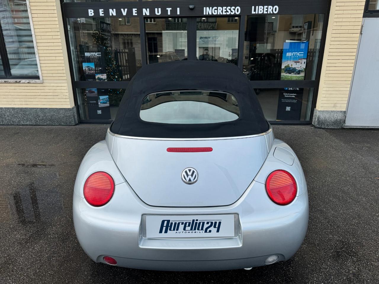 Volkswagen New Beetle 1.6 Cabrio