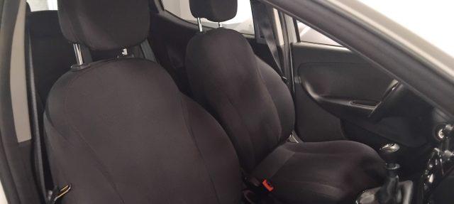 LANCIA Ypsilon 1.2 69 CV 5 porte Gold