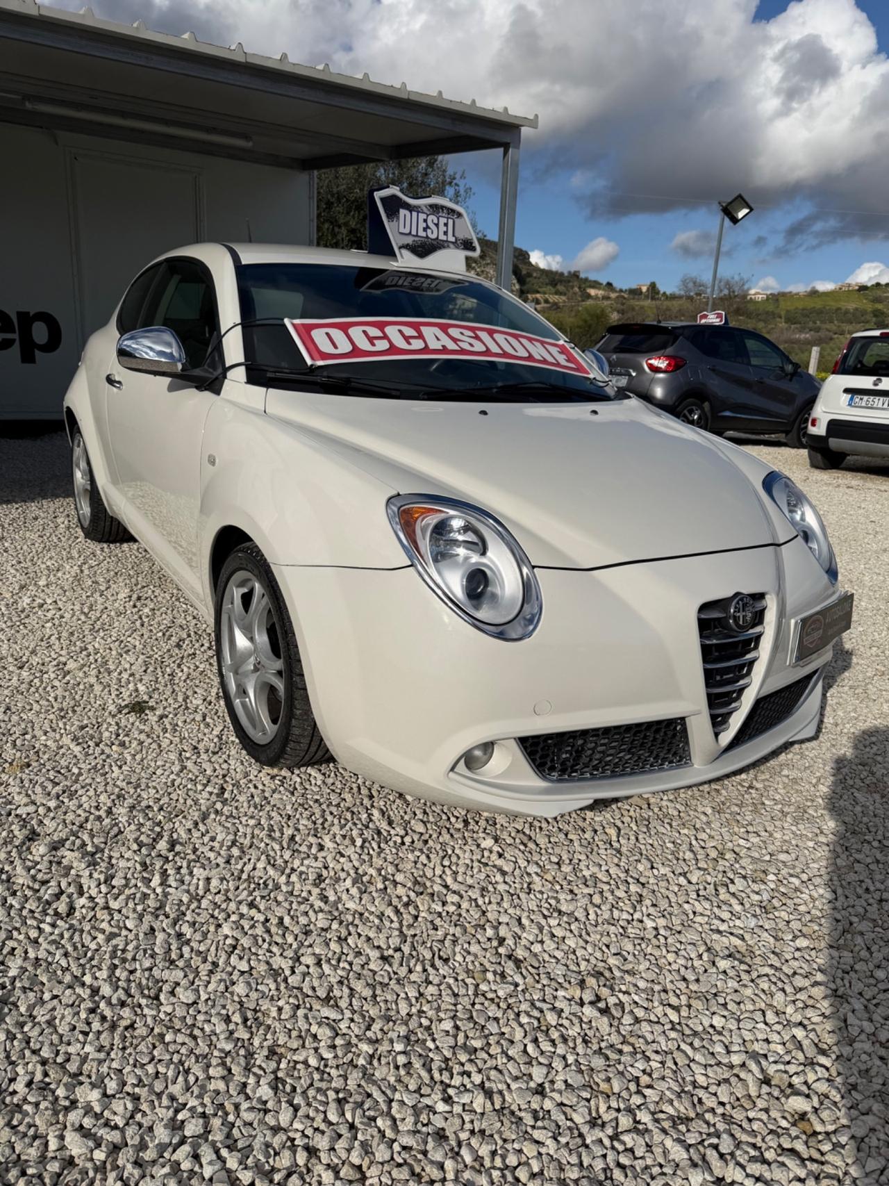 Alfa Romeo MiTo 1.6 JTDm 16V Distinctive Sport Pack