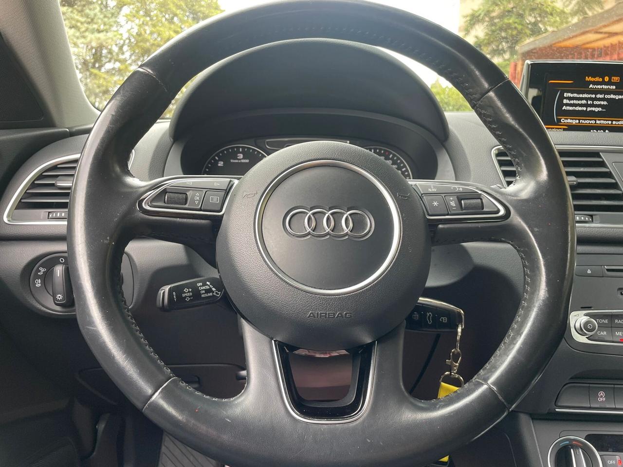 Audi Q3 2.0 TDI 120 CV S line Edition