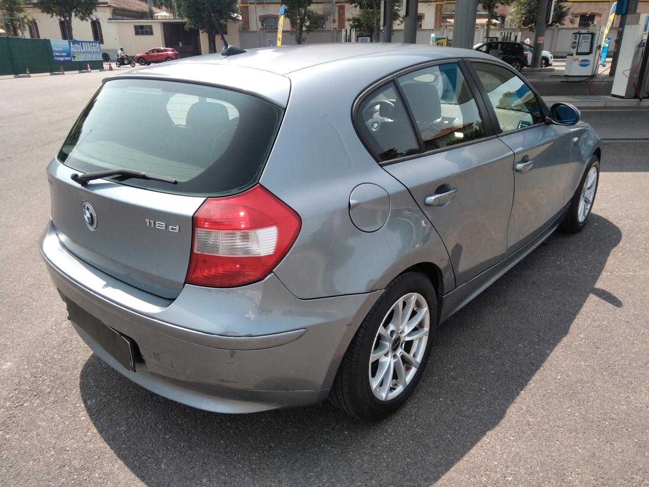 Bmw 118d 122cv 6marce cat 5 porte Eletta x neopatentati