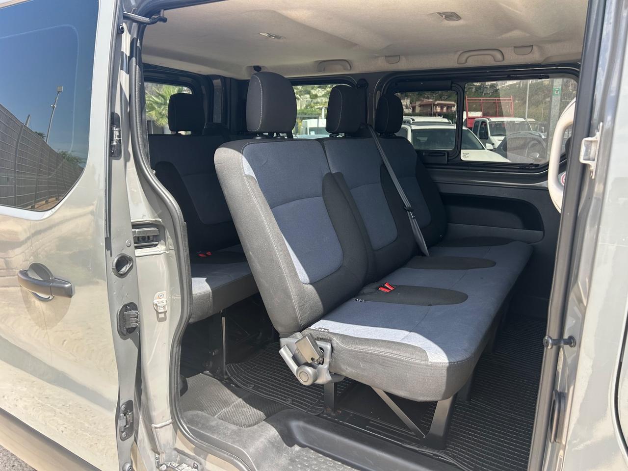 Opel Vivaro 27 1.6 BiTurbo S&S EcoFLEX PC-TN Combi