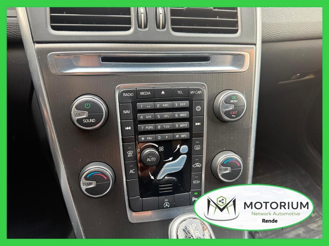 Volvo XC60 D4 180cv Geartronic Momentum 01/2014