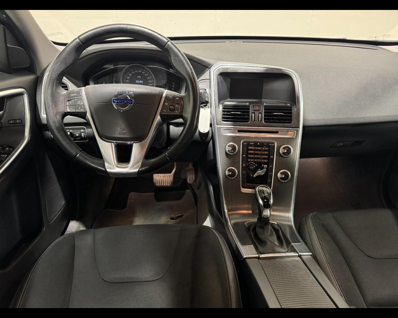 VOLVO XC60 D4 GEARTRONIC BUSINESS