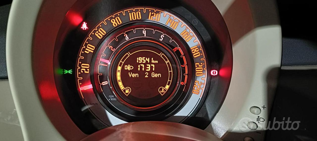 AUTOVETTURA FIAT 500 NEOPATENTATI
