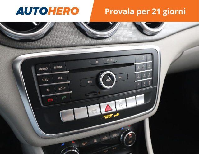 MERCEDES-BENZ GLA 200 d Automatic Sport