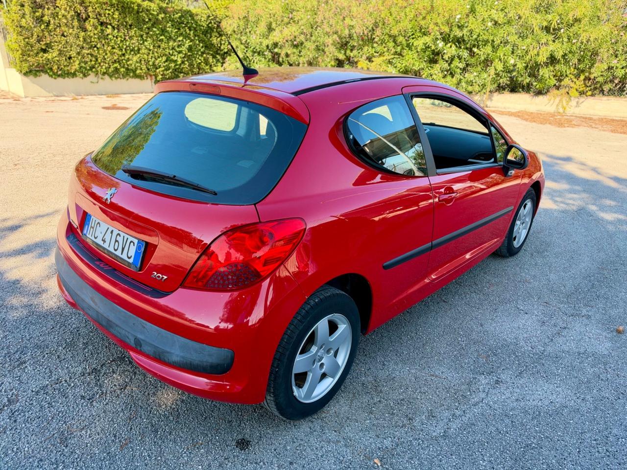 Peugeot 207 sport 1.4 Benzina Neopatentati
