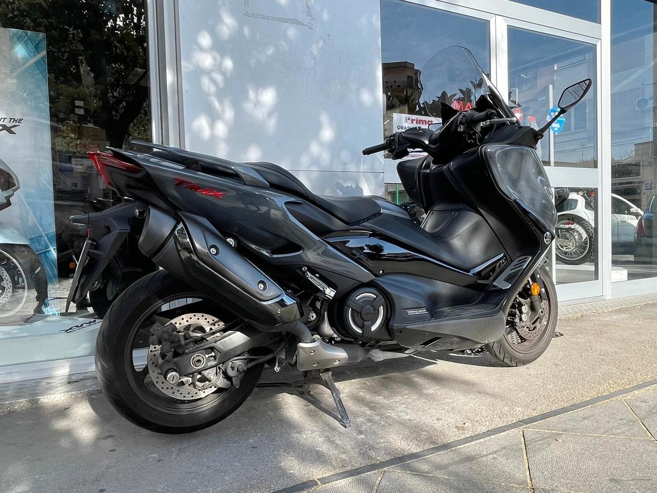 Yamaha TMAX 560 tech max