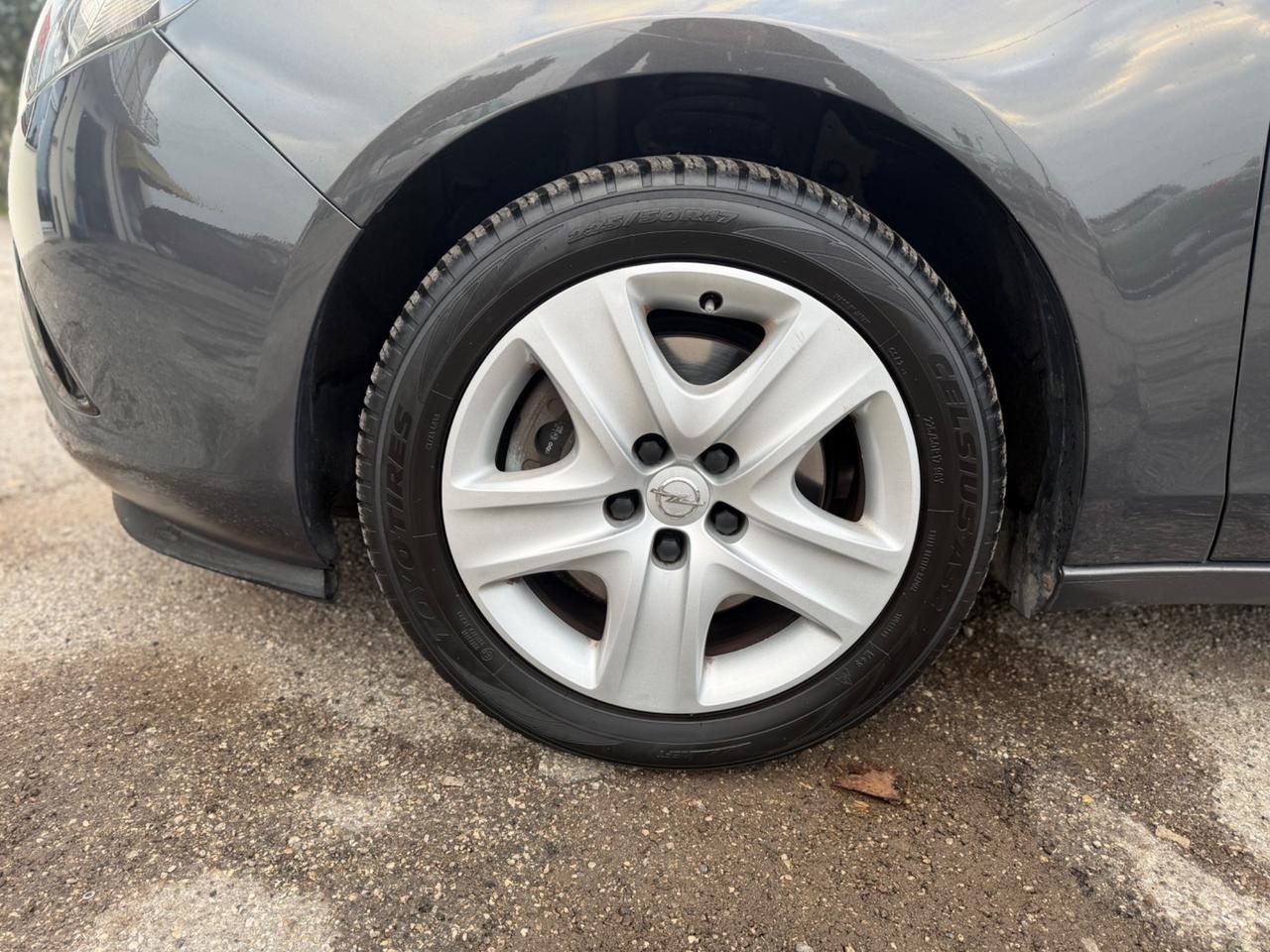 Opel Zafira Tourer 1.4 Turbo 140CV GPL Cosmo 7 POSTI