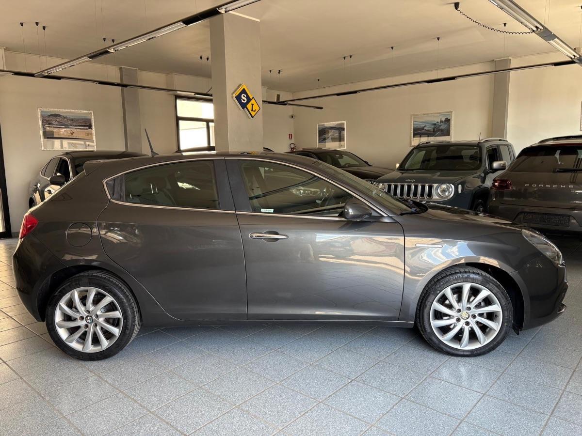 ALFA ROMEO GIULIETTA 1.6 JTDm-2 105 CV DISTINCTIVE