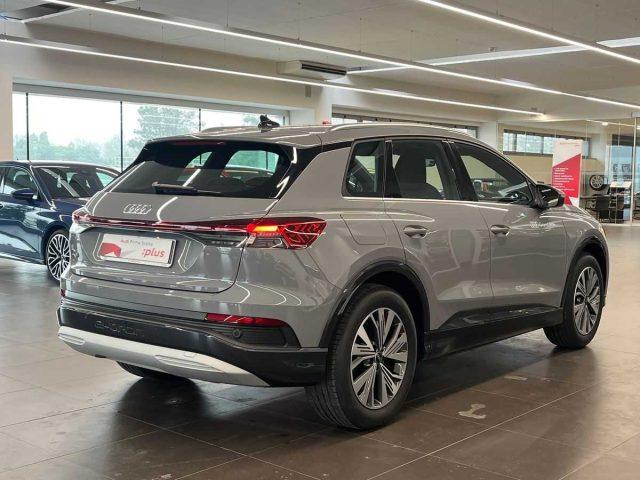 AUDI Q4 e-tron Q4 35 e-tron Business Advanced
