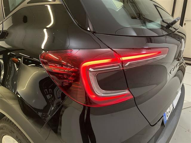 RENAULT Captur 1.6 E Tech hybrid Zen 145cv auto