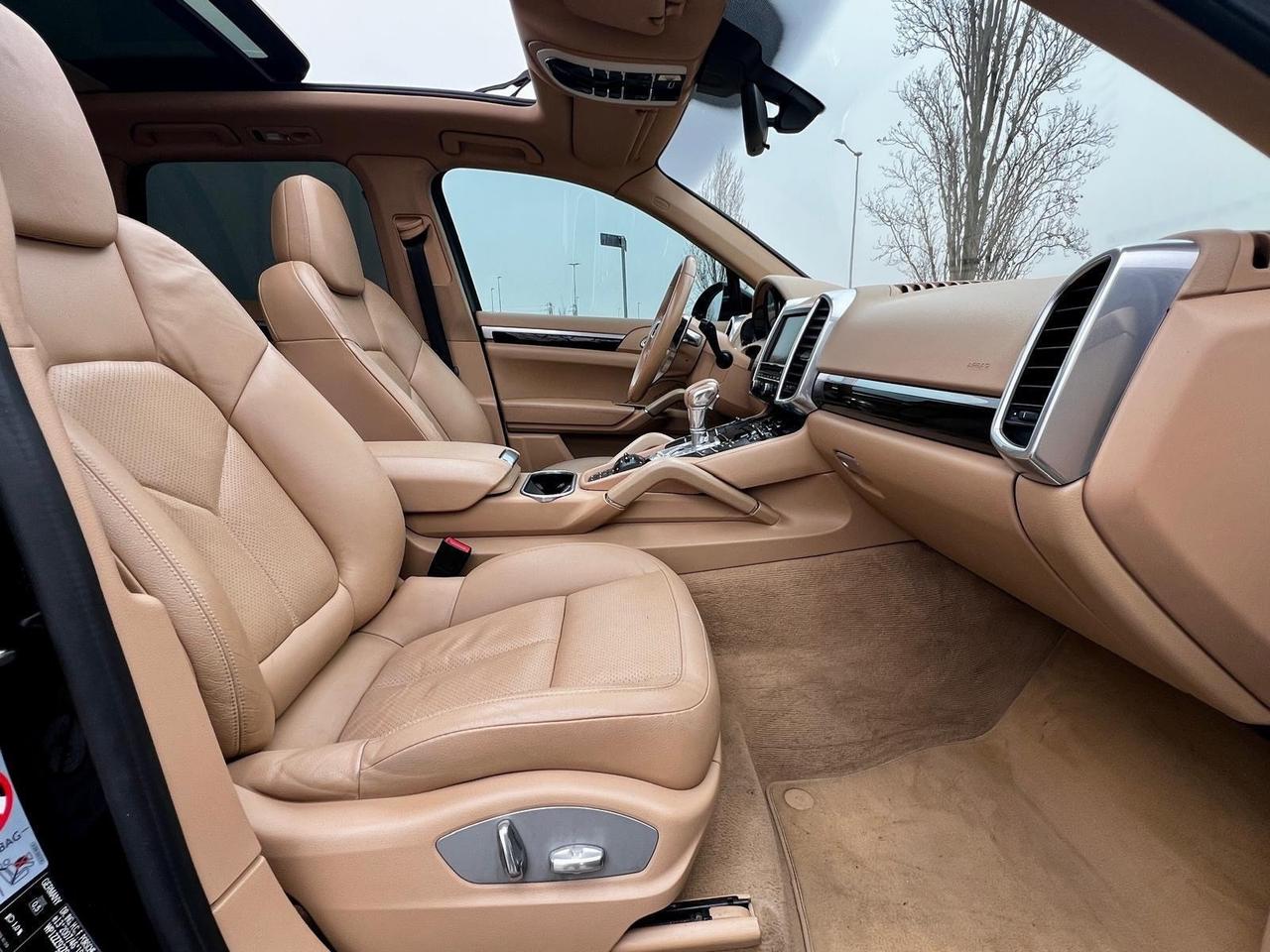 Porsche Cayenne 3.0 Diesel Platinum Edition