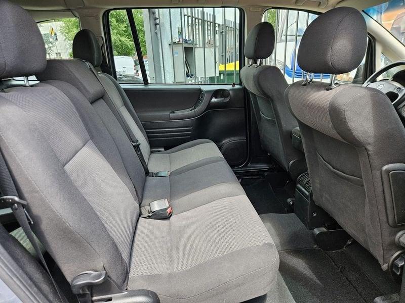 Opel Zafira Zafira 1.8 16v Elegance 7POSTI
