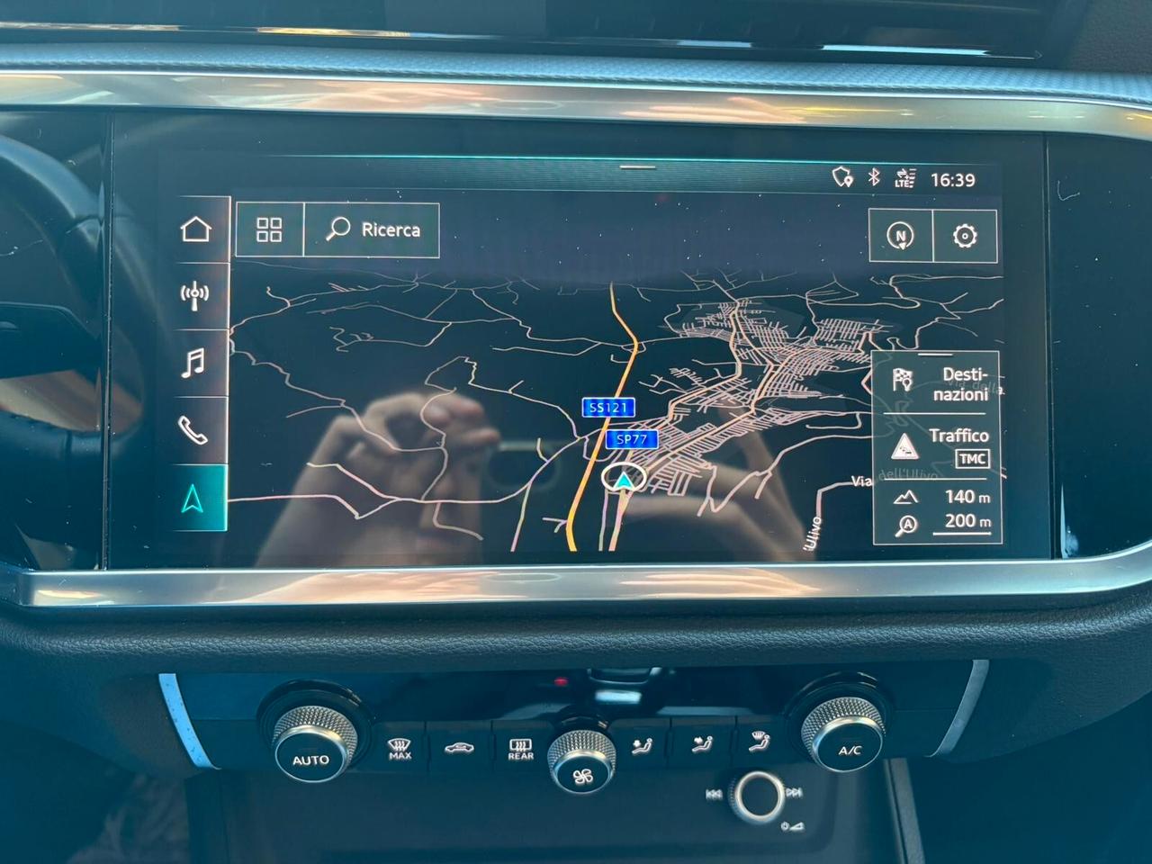 Audi Q3 35 TDI S tronic Business