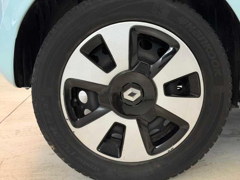 RENAULT Twingo III - twingo 1.0 sce Lovely 69cv