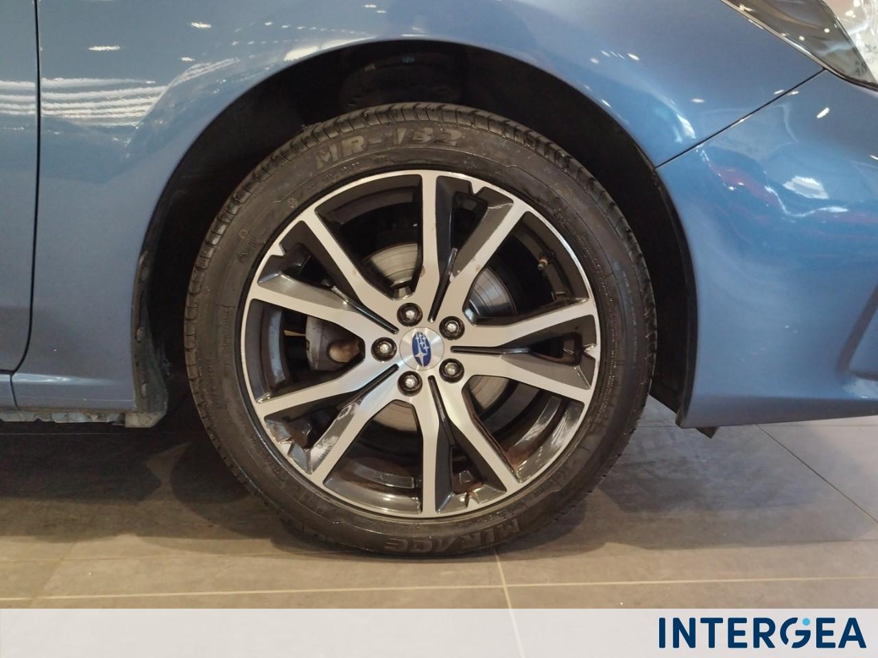 SUBARU Impreza 1.6i Style navi lineartronic