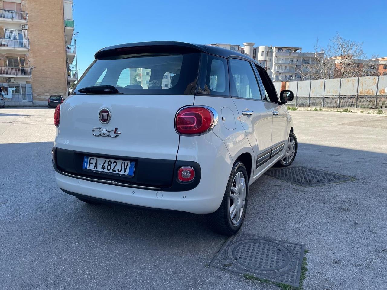 Fiat 500L 1.6 Multijet 120 CV N1 AUTOCARRO CON POSTI