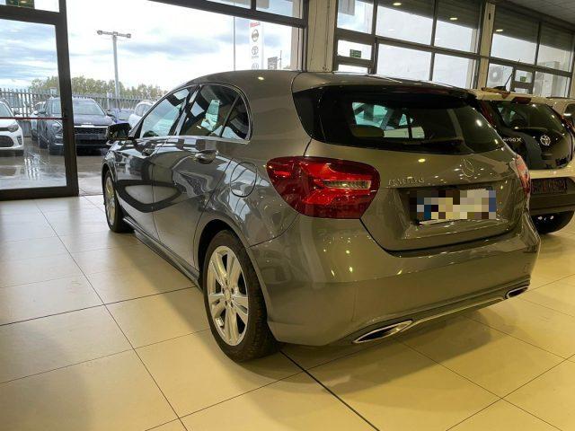 MERCEDES-BENZ A 180 d Automatic Premium