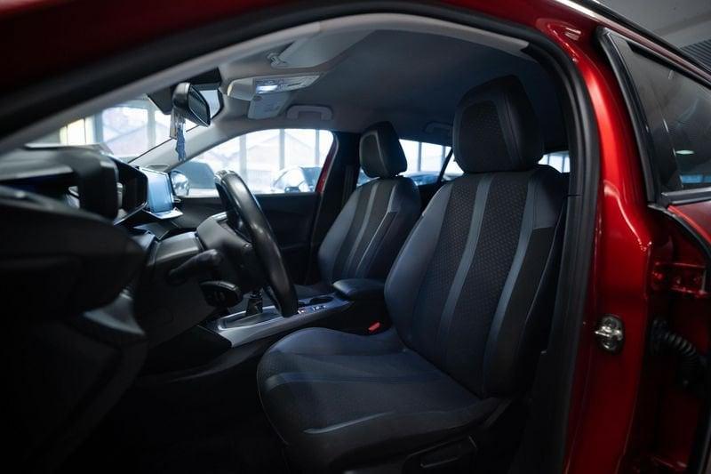 Peugeot 2008 1.2 PureTech Allure S&S 130CV