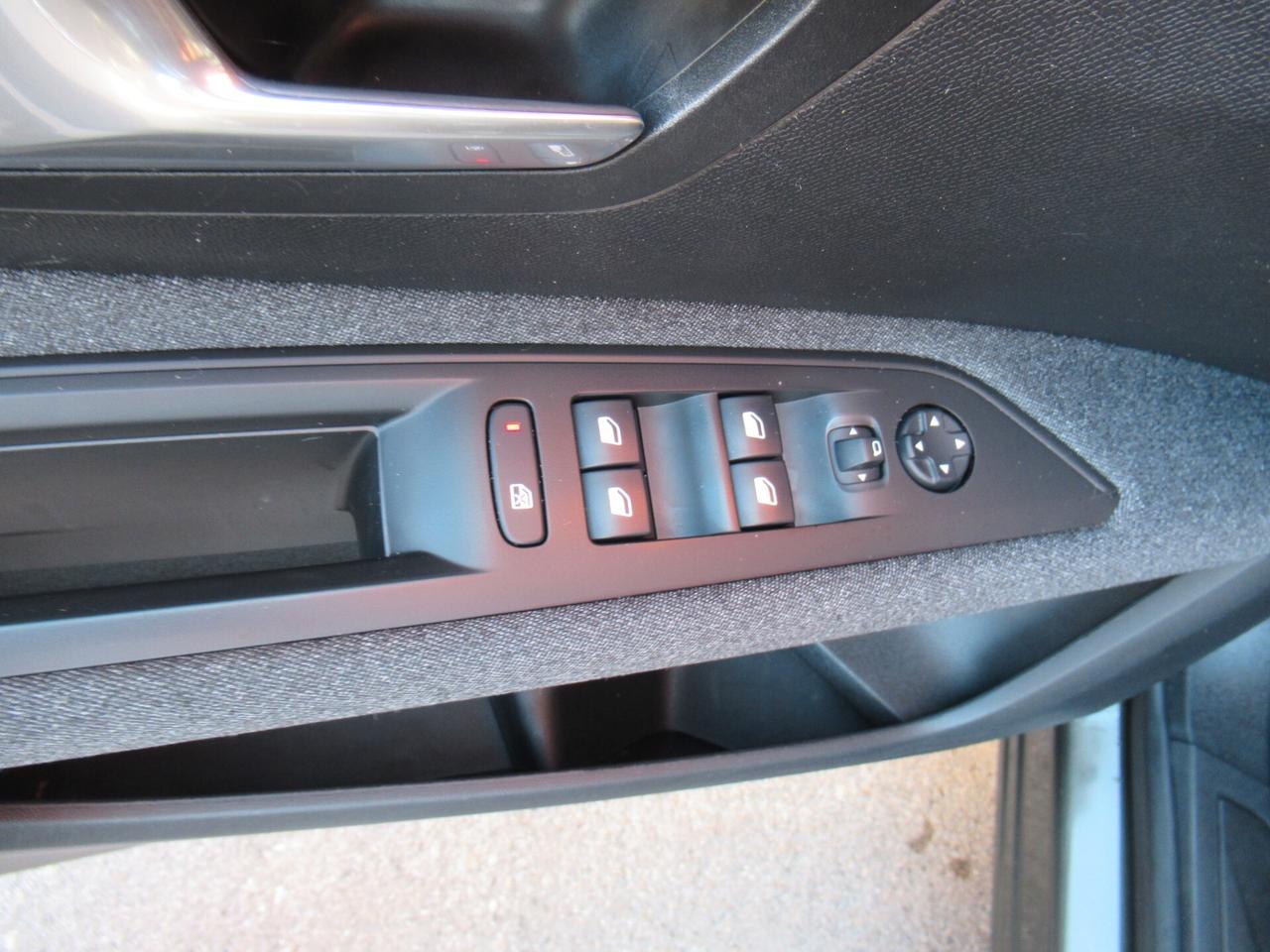 Peugeot 3008 BlueHDi 130 S&S Business DISPONIBILITA' VARI COLORI