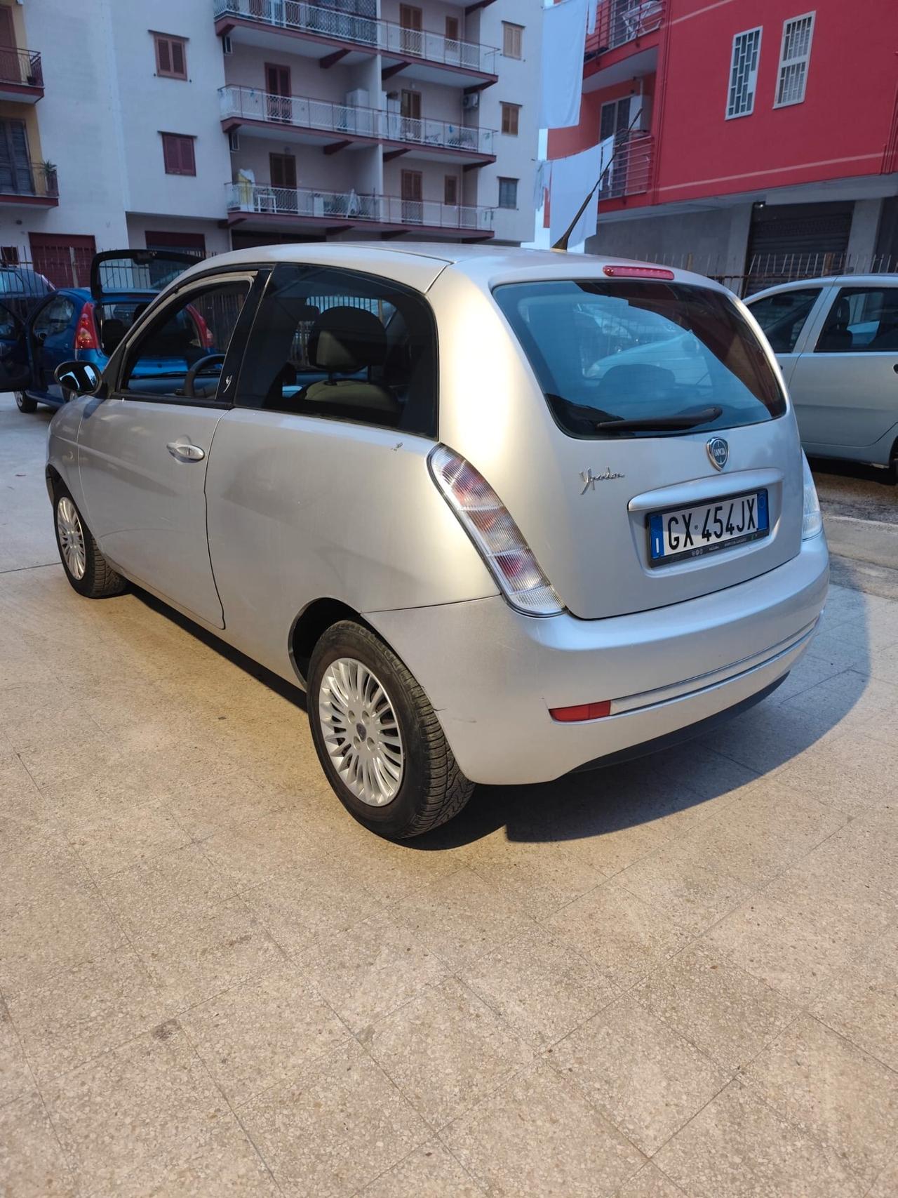 Lancia Ypsilon 1.2 Benzina 60 cv 8 valvole