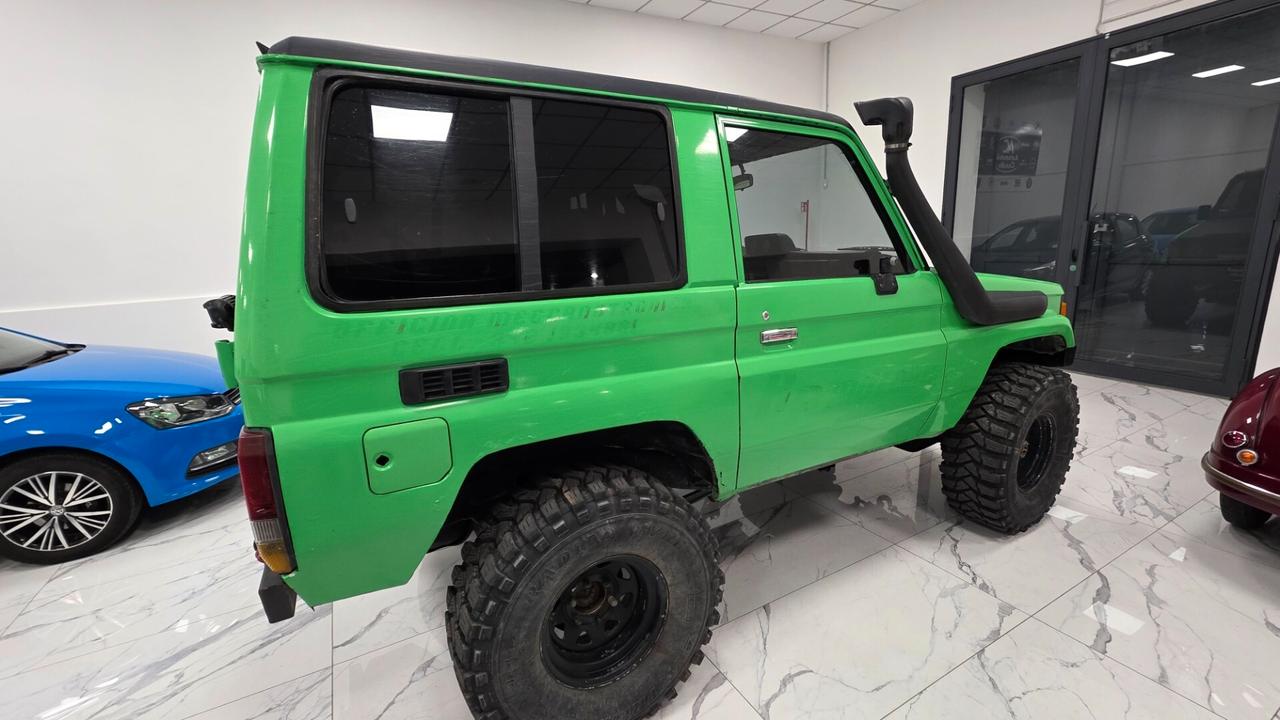 Toyota Land Cruiser II 2.4 turbodiesel SW LJ70