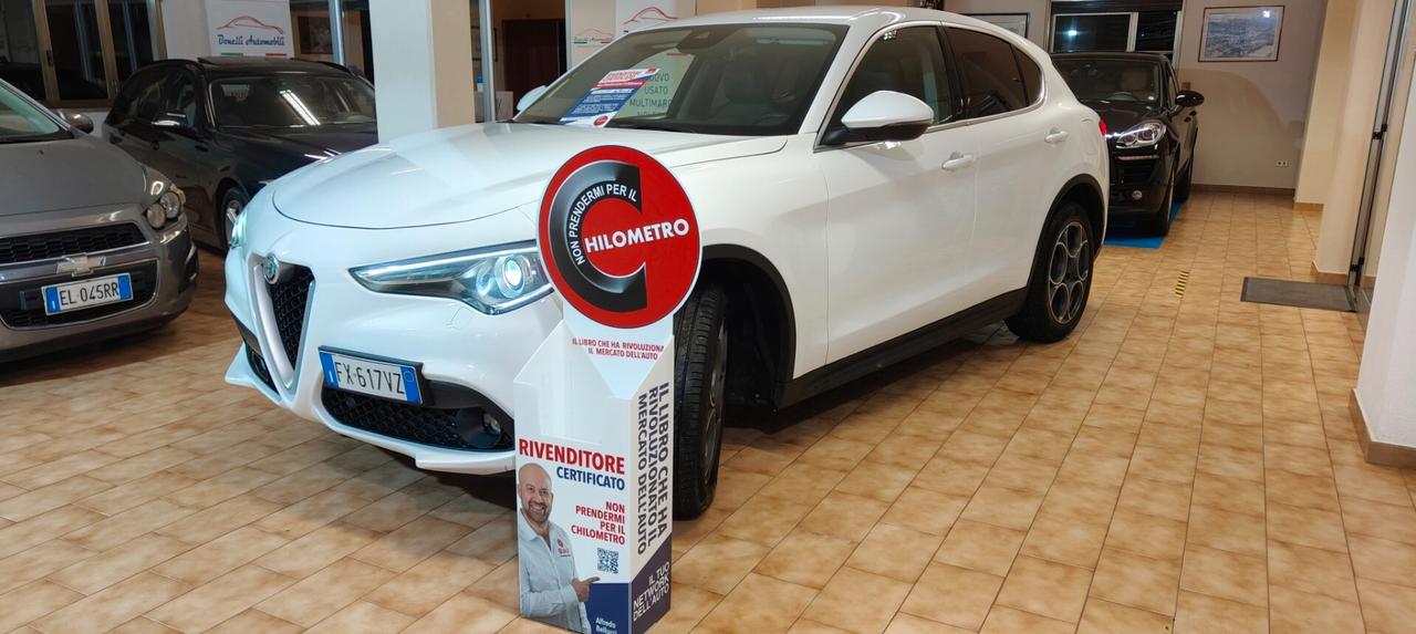 Alfa Romeo Stelvio 2.2 Turbodiesel 190 CV AT8 Q4 Super
