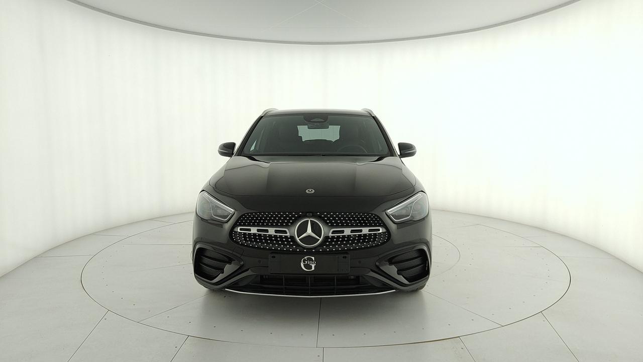 Mercedes-Benz GLA 200 d automatic