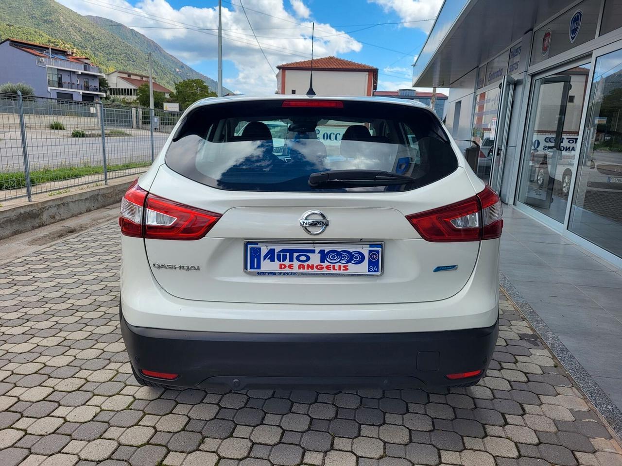 Nissan Qashqai 1.5 dCi 110CV 6MARCE FULL OPTIONALS - BIANCO PERLA