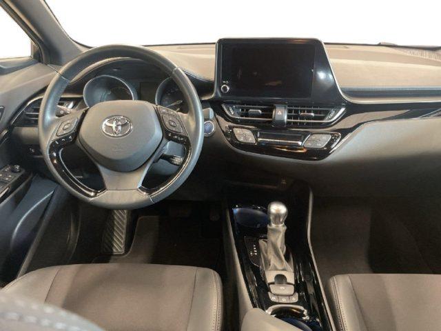 TOYOTA C-HR 2.0 Hybrid E-CVT Trend