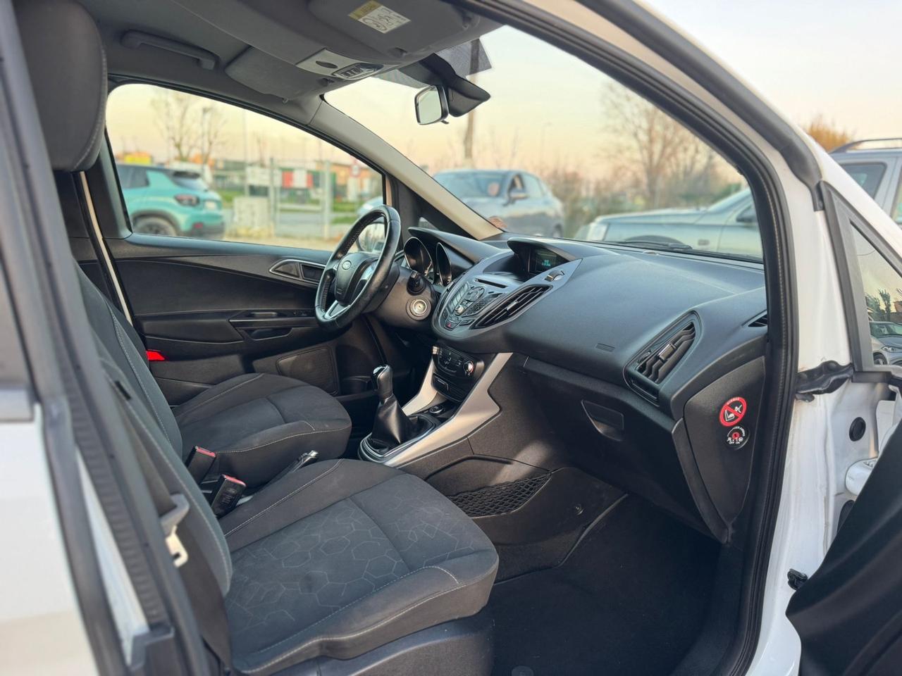 Ford B-Max 1.4 90 CV GPL Business Titanium