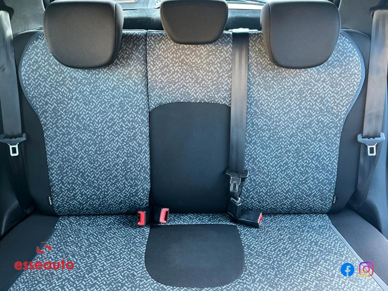 Lancia Ypsilon 1.0 FireFly 5 porte S&S Hybrid Ecochic Silver