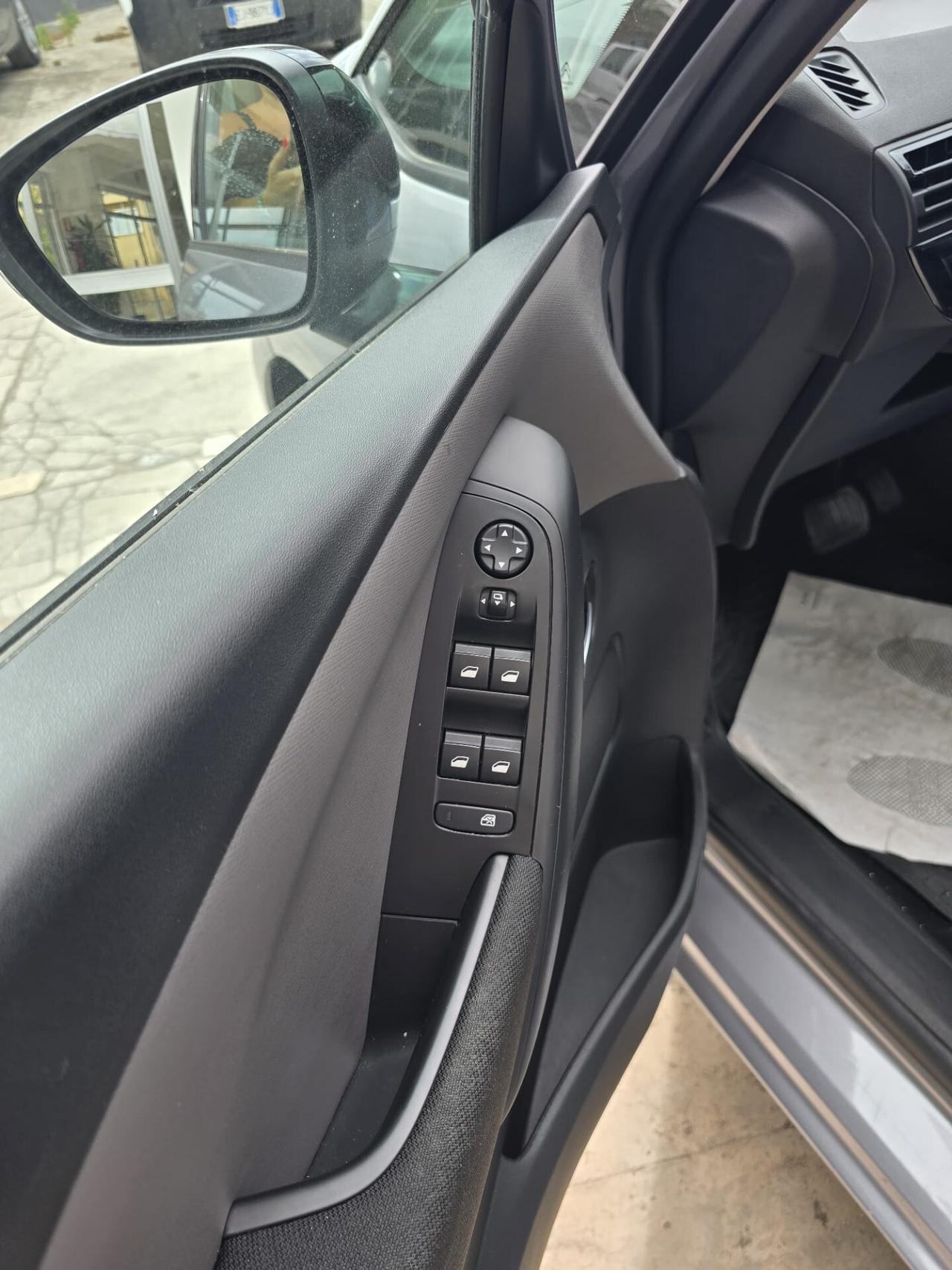 Citroen C4 BlueHDi 130 S&S EAT8 Shine