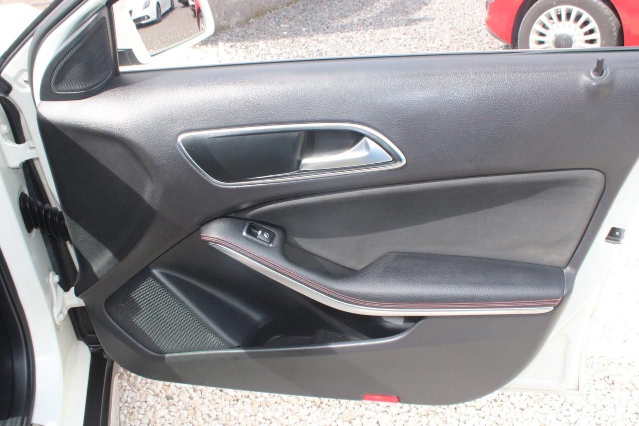 Mercedes-benz GLA 200 d Automatic 4Matic Premium