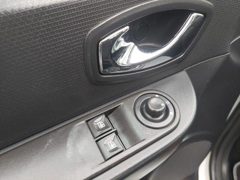 Renault Clio 1.2 75CV GPL 5 porte Live Gomme Nuove NEOPATENTATI