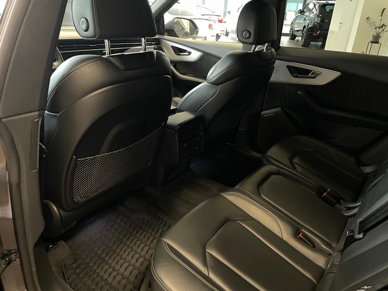 Audi Q8 50 TDI 286 CV quattro tiptronic Sport