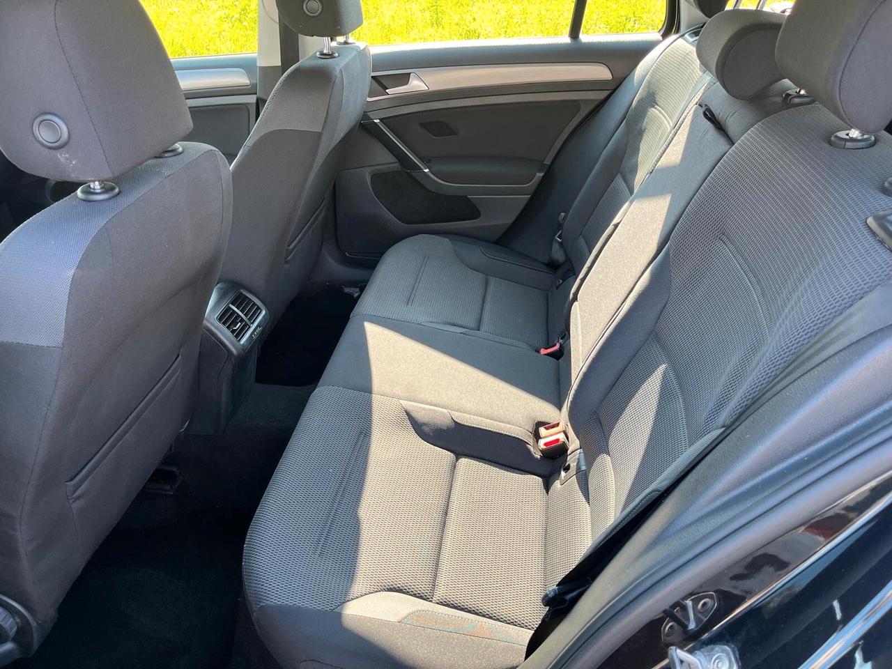 Volkswagen Golf Variant 1.6 TDI 110 CV