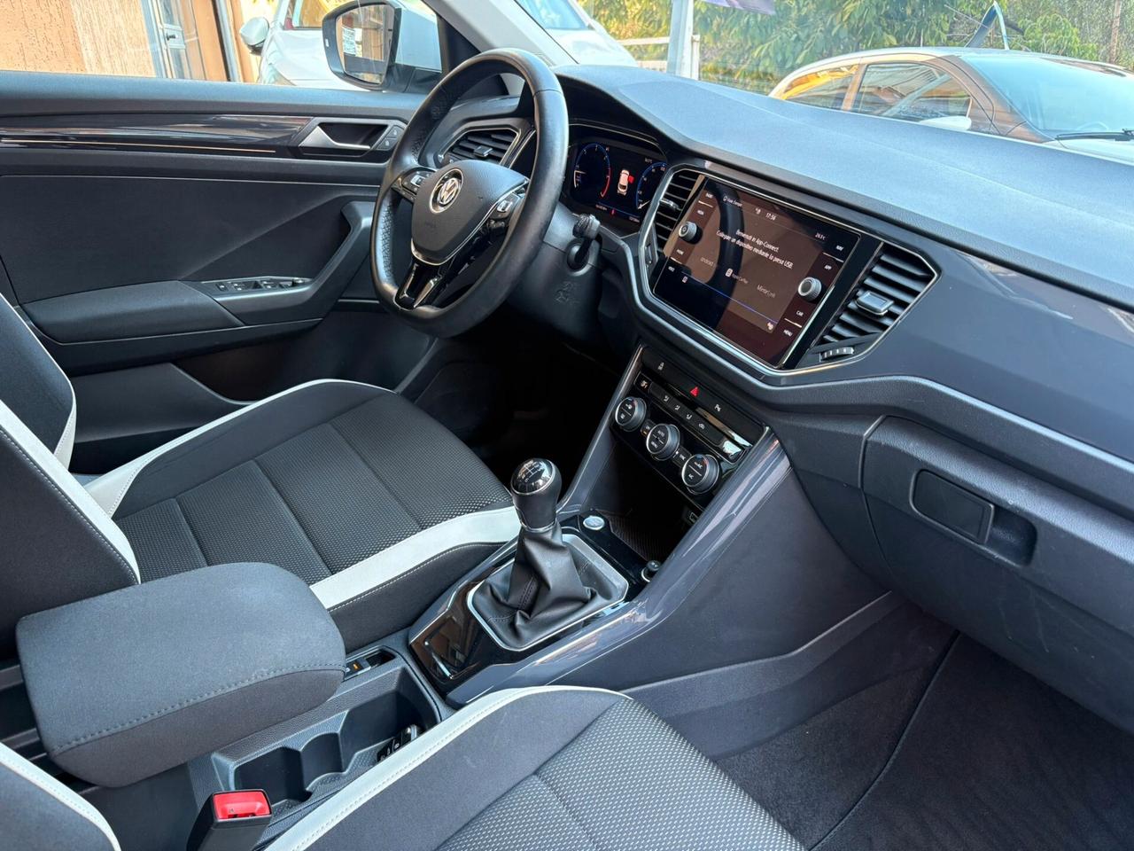Volkswagen T-Roc 1.6 TDI SCR Advanced BlueMotion Technology