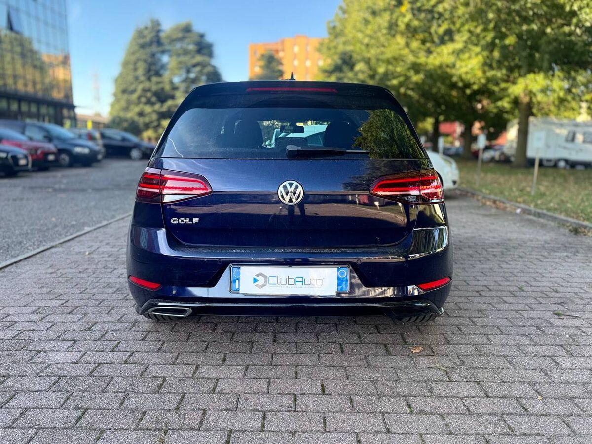 Volkswagen Golf 1.5 tsi Sport 150cv dsg
