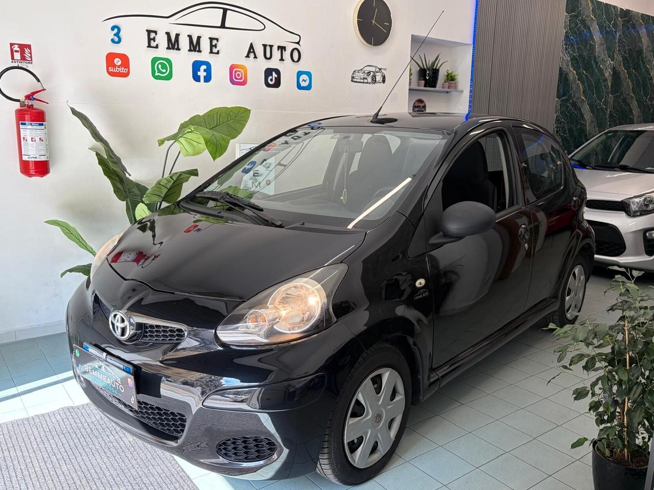 Toyota Aygo 1.0 68CV 12 MESI DI GARANZIA NUOVA