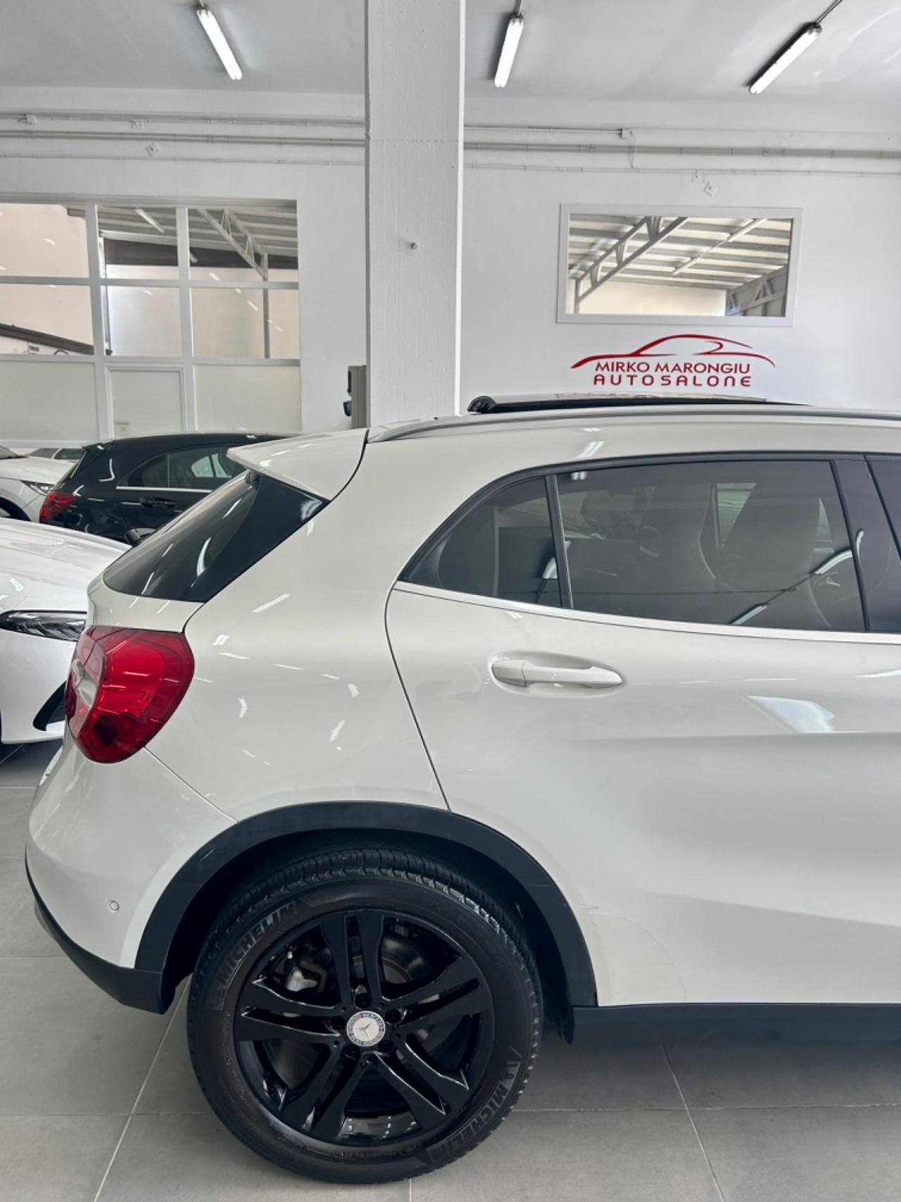 Mercedes-benz GLA 200 d Sport TETTO finanziabile