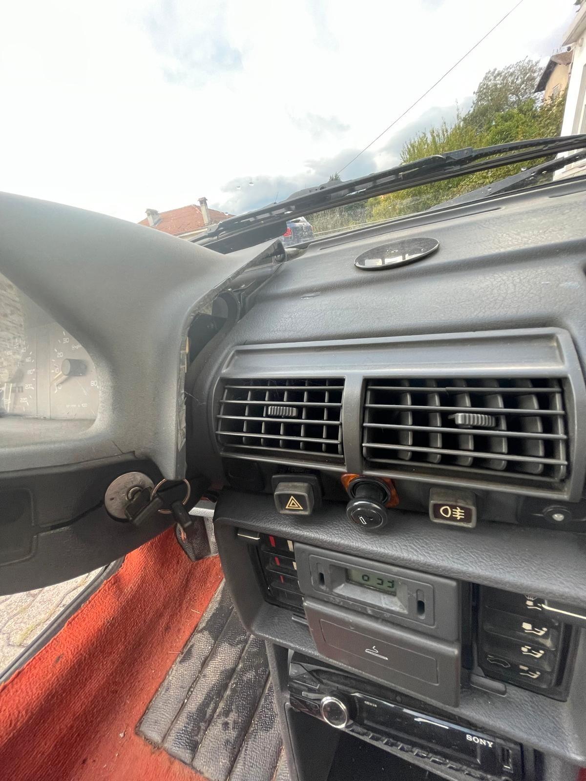 Peugeot 205 1.9 CTI
