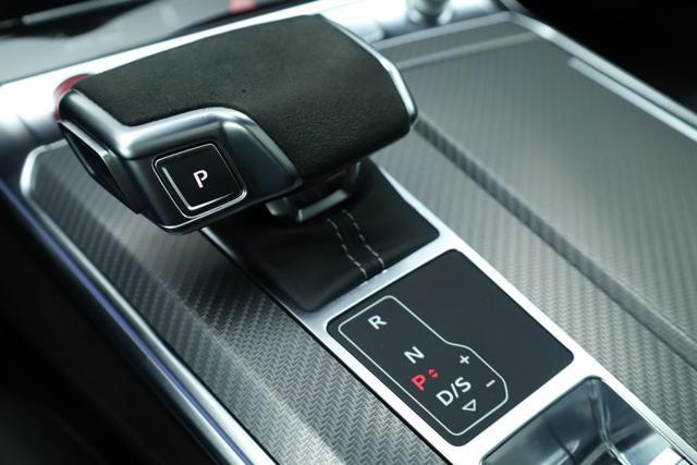 AUDI RS6 Avant 4.0 TFSI V8 quattro tiptronic