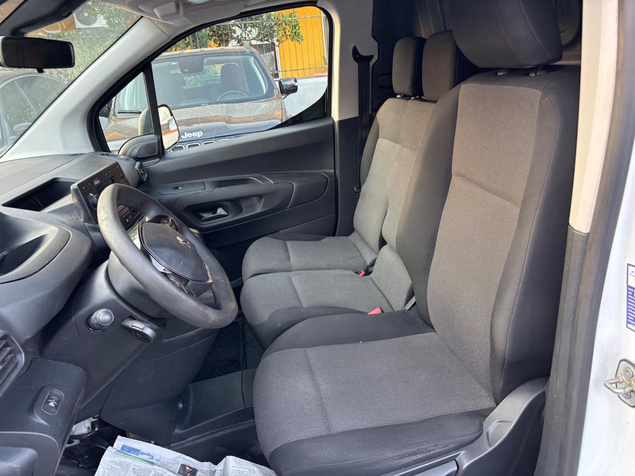 Peugeot Partner BlueHDi 130 EAT8 S&S PL Furgone Premium