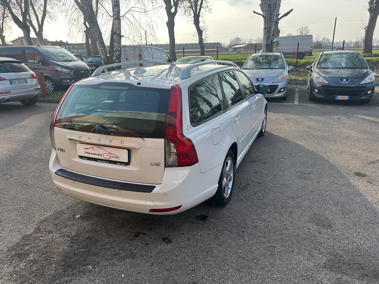 Volvo V50 D4 R-design