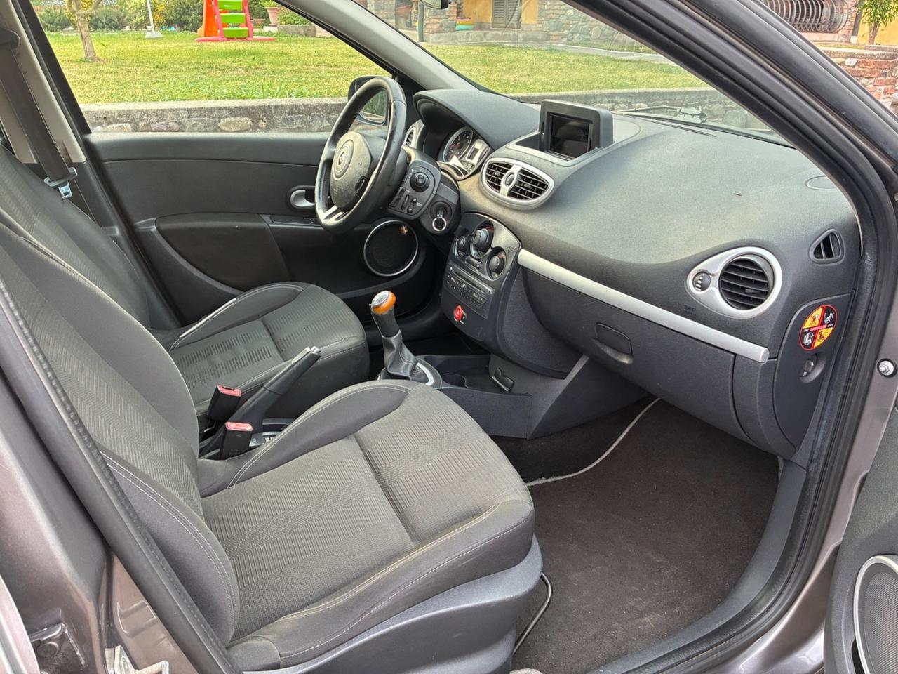 Renault Clio 1.2 16V TCE 100CV SporTour Luxe