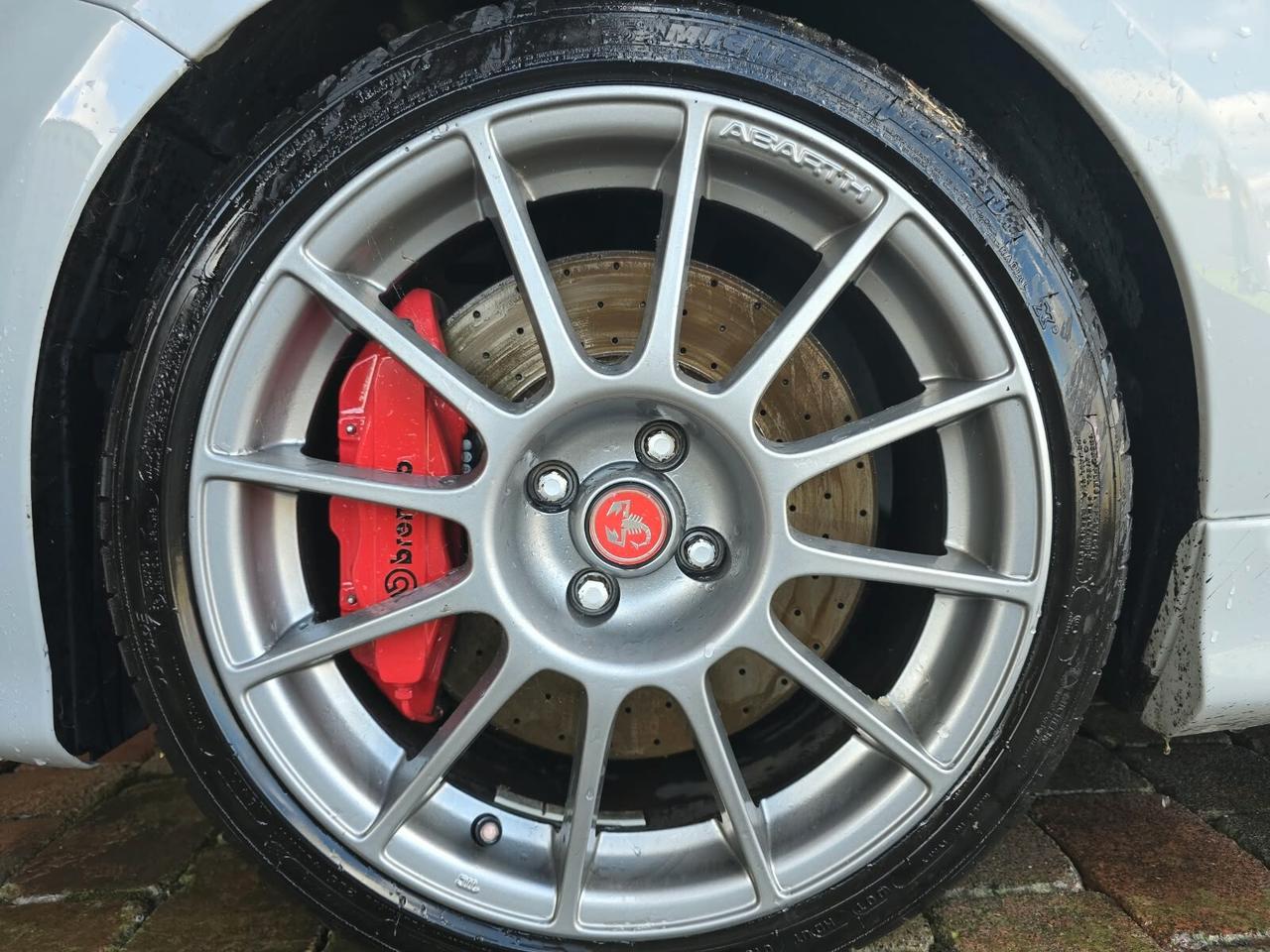 Fiat 500 ABARTH ESSESSE