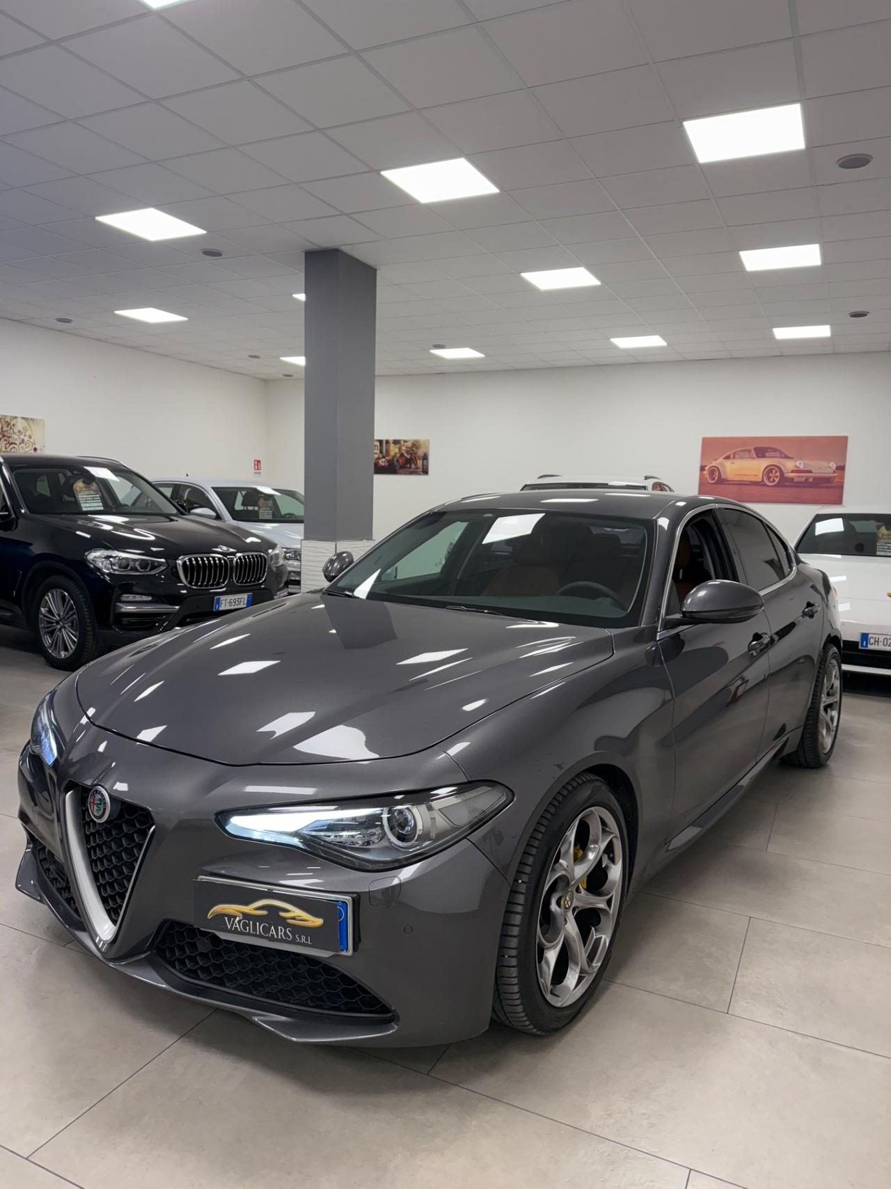 Alfa Romeo Giulia 2.2 Turbodiesel 180 CV Business Sport