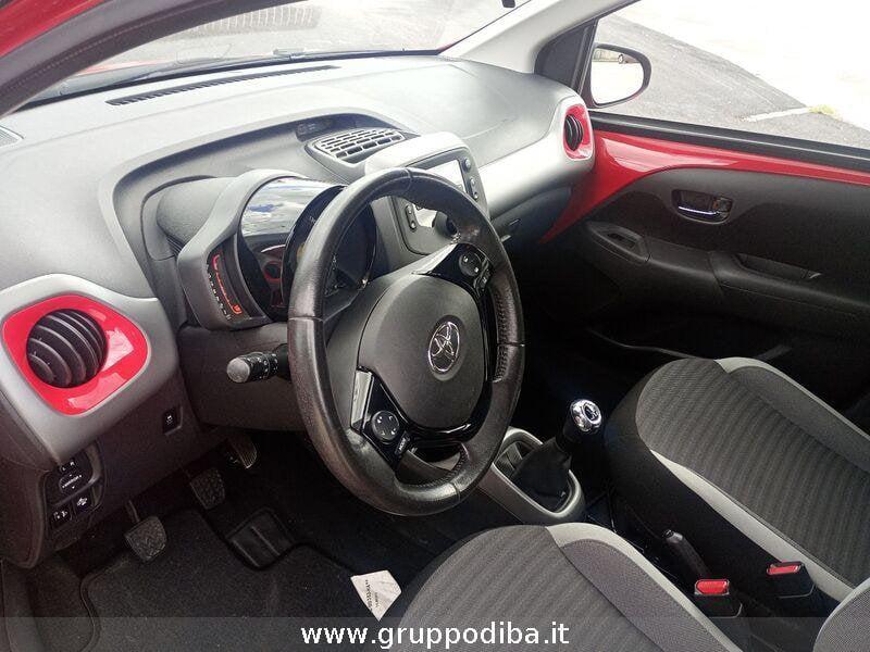 Toyota Aygo II 2018 5p 5p 1.0 x-cool 72cv